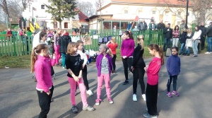 Závody kočárků (1)