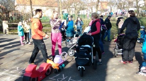 Závody kočárků (5)