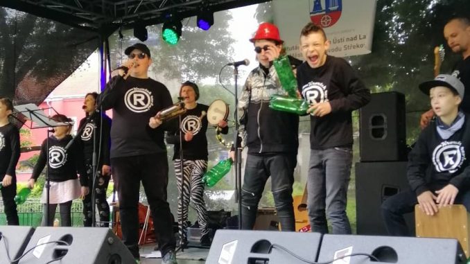 REV!VALové Mezi Dvorci