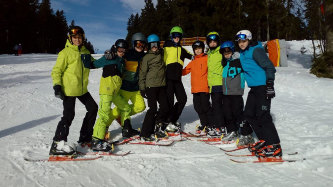 Ani letos na naší škole nechybí tradiční lyžáky