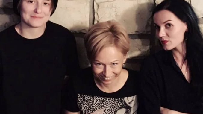 Skupina tří žen to v Teplicích rozjede